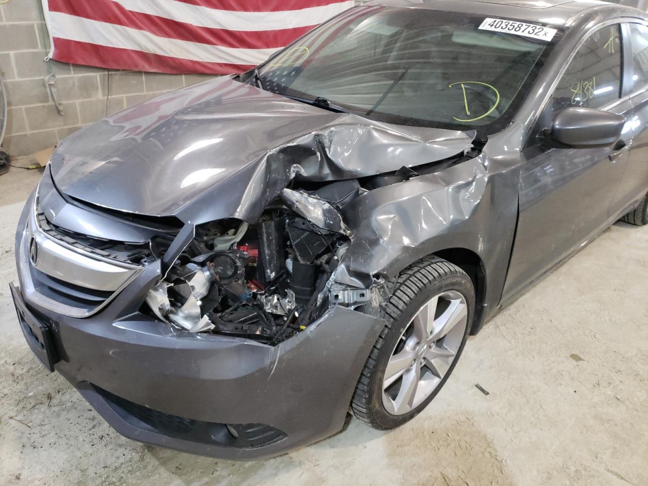 Photo 9 from auction – 2013 ACURA ILX 20 PRE with VIN 19VDE1F55DE007933
