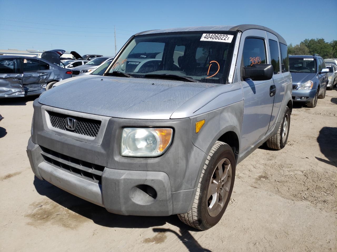 Photo 2 from auction – 2004 HONDA ELEMENT LX with VIN 5J6YH18304L012602