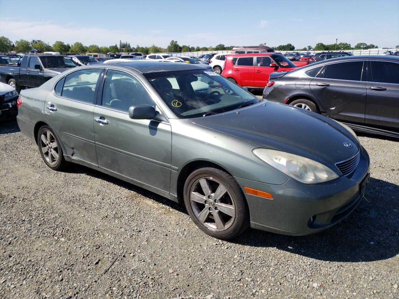 LEXUS ES 330 2005 with VIN JTHBA30G755130452 - Photo from auction