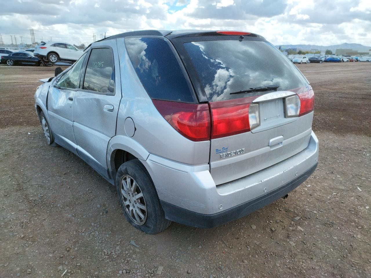 Photo 3 from auction – 2007 BUICK RENDEZVOUS with VIN 3G5DA03L77S533719