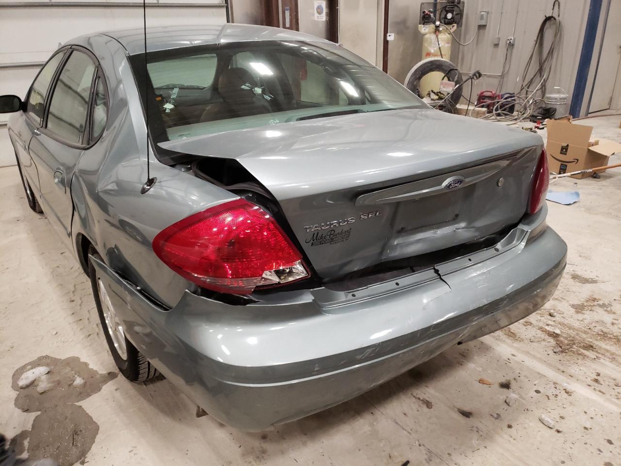 Photo 9 from auction – 2006 FORD TAURUS SEL with VIN 1FAFP56U86A142246