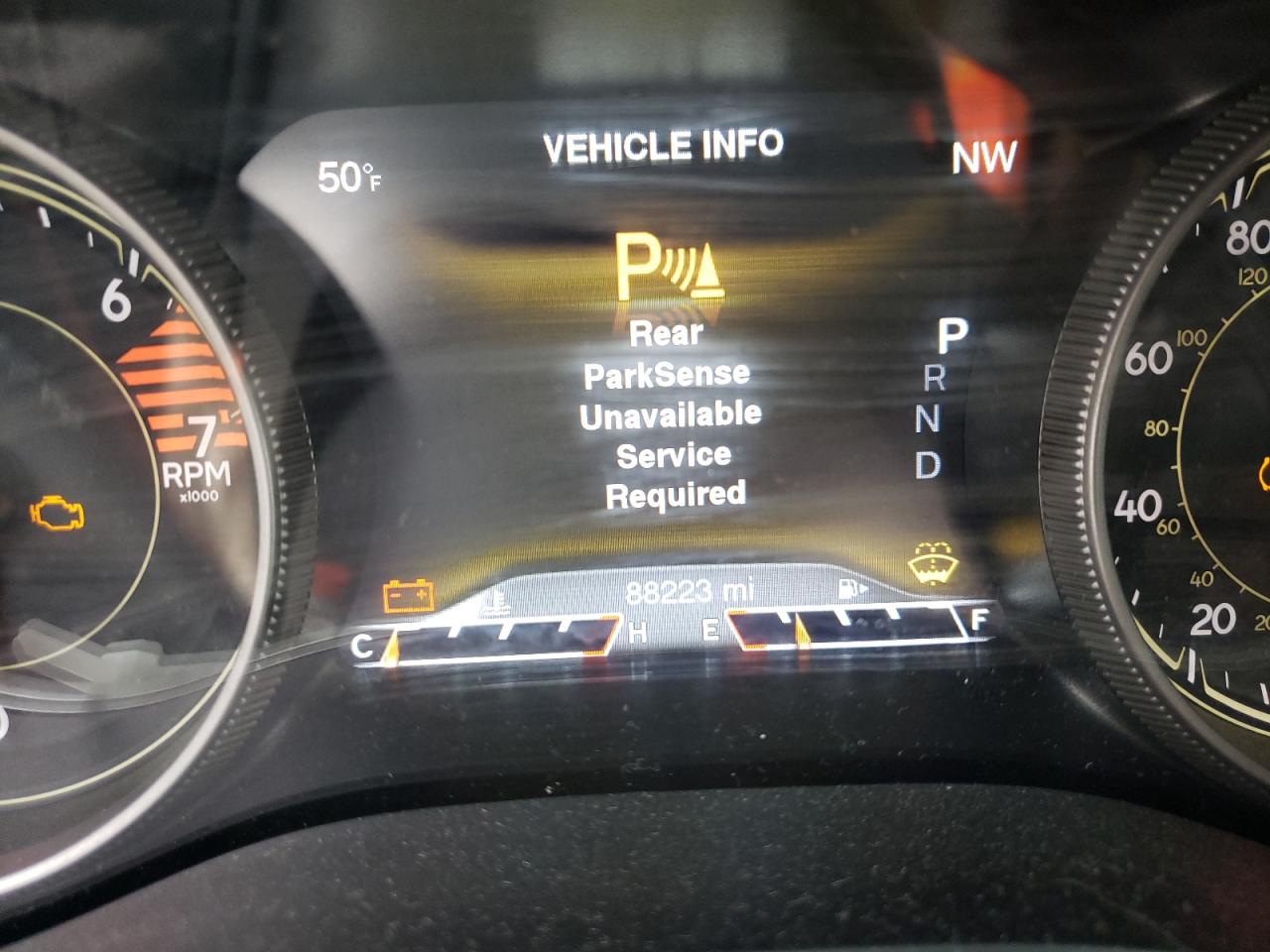 Photo 8 from auction – 2018 JEEP CHEROKEE T with VIN 1C4PJMBB2JD569086