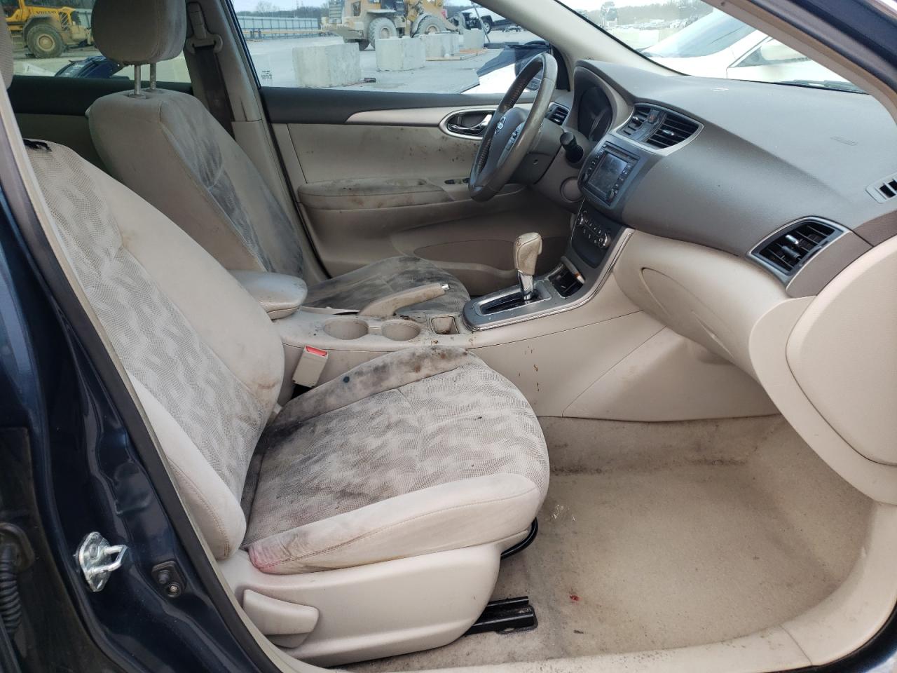 Photo 5 from auction – 2013 NISSAN SENTRA S with VIN 3N1AB7APXDL690967