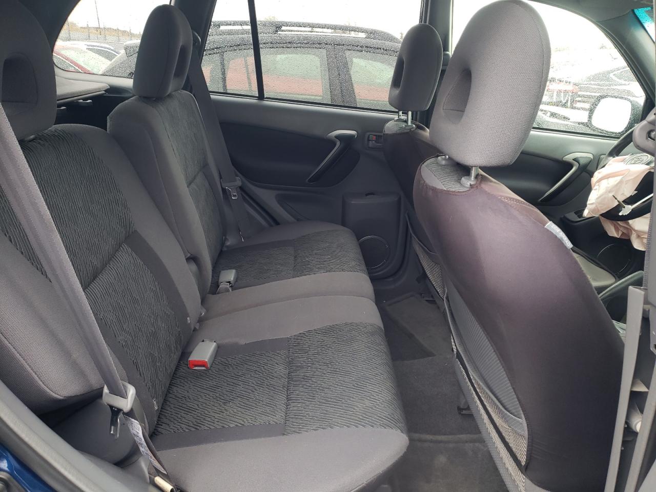 Photo 6 from auction – 2003 TOYOTA RAV4 with VIN JTEHH20V936093228