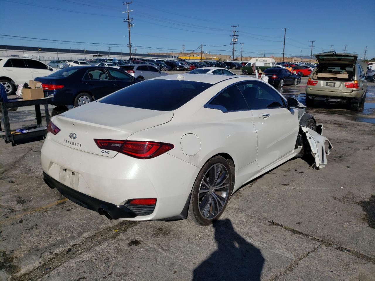 Photo 4 from auction – 2017 INFINITI Q60 PREMIU with VIN JN1EV7EK9HM363916
