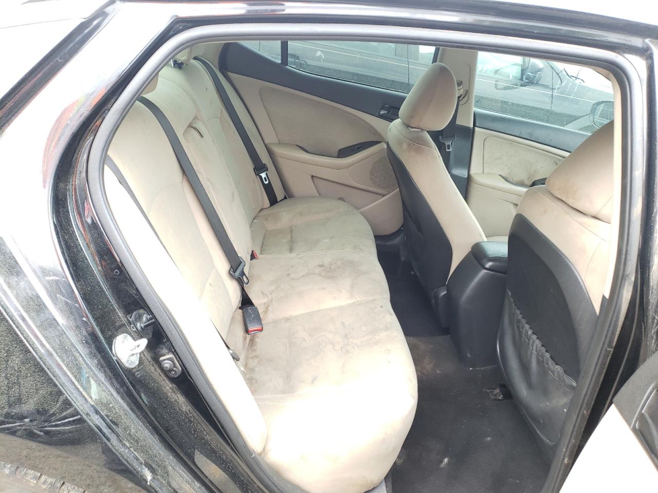 Photo 6 from auction – 2015 KIA OPTIMA LX with VIN 5XXGM4A78FG486201