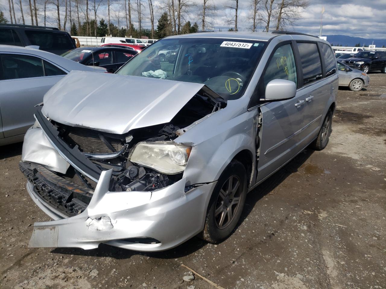 Photo 2 from auction – 2012 CHRYSLER TOWN & COU with VIN 2C4RC1BG6CR162322