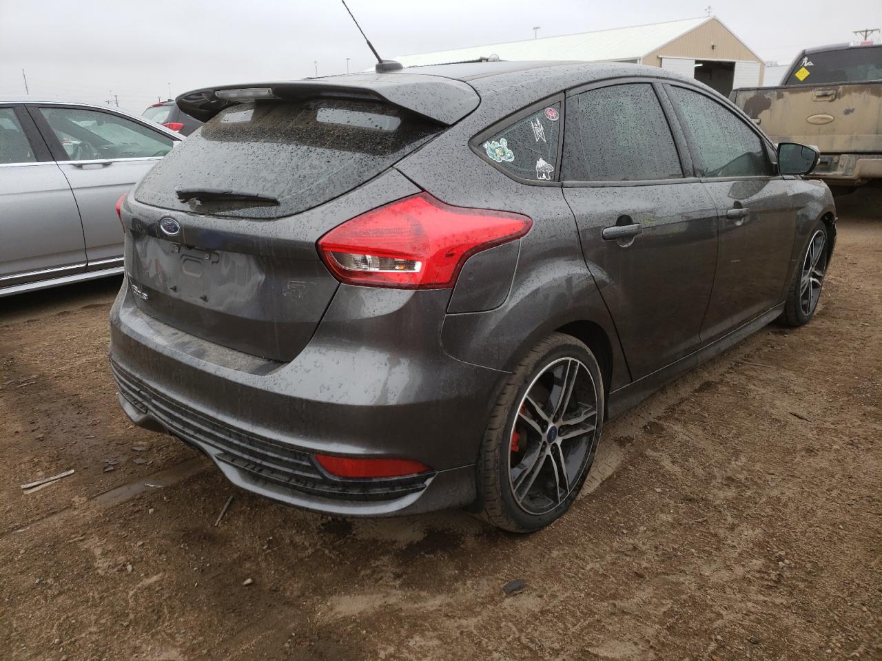Photo 4 from auction – 2016 FORD FOCUS ST with VIN 1FADP3L96GL258210