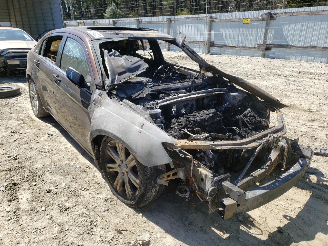 CHRYSLER 200 TOURIN 2012 with VIN 1C3CCBBB2CN241567 - Photo from auction