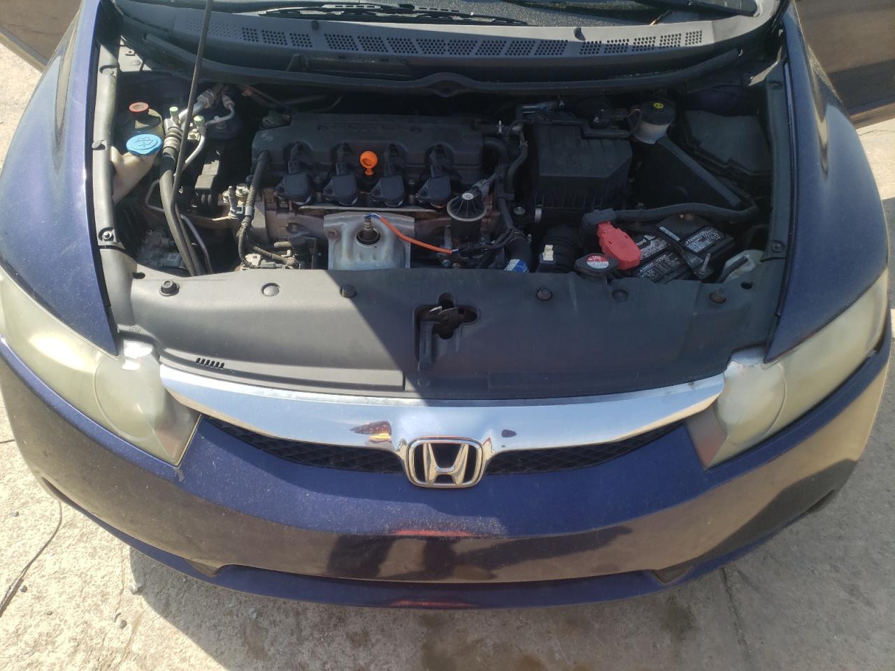 Photo 7 from auction – 2011 HONDA CIVIC LX-S with VIN 19XFA1F69BE006592