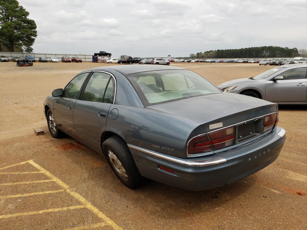 Photo 3 from auction – 2002 BUICK PARK AVENU with VIN 1G4CW54K324151829