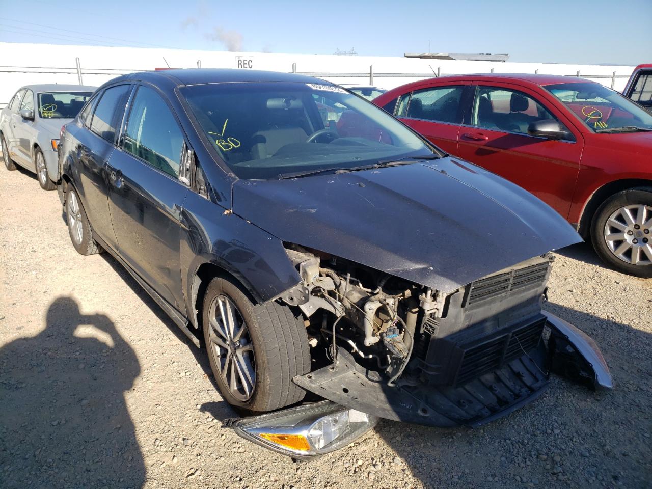 FORD FOCUS SE 2015 with VIN 1FADP3F27FL334773 - Photo from auction