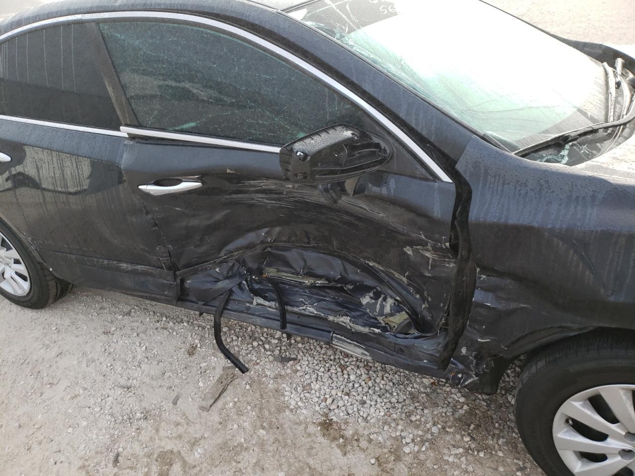 Photo 9 from auction – 2017 NISSAN ALTIMA 2.5 with VIN 1N4AL3AP0HC182338