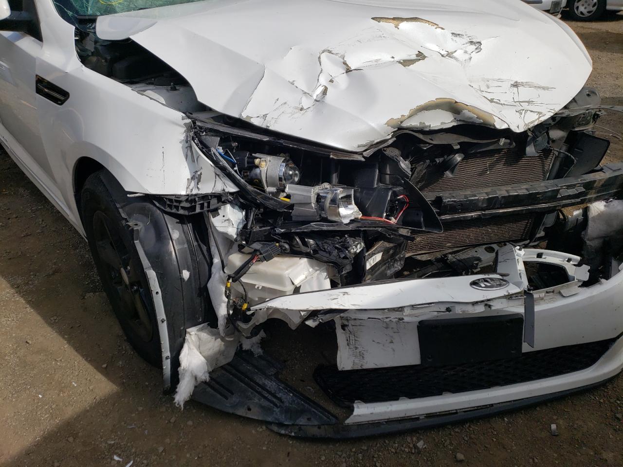 Photo 9 from auction – 2015 KIA OPTIMA LX with VIN 5XXGM4A77FG366101