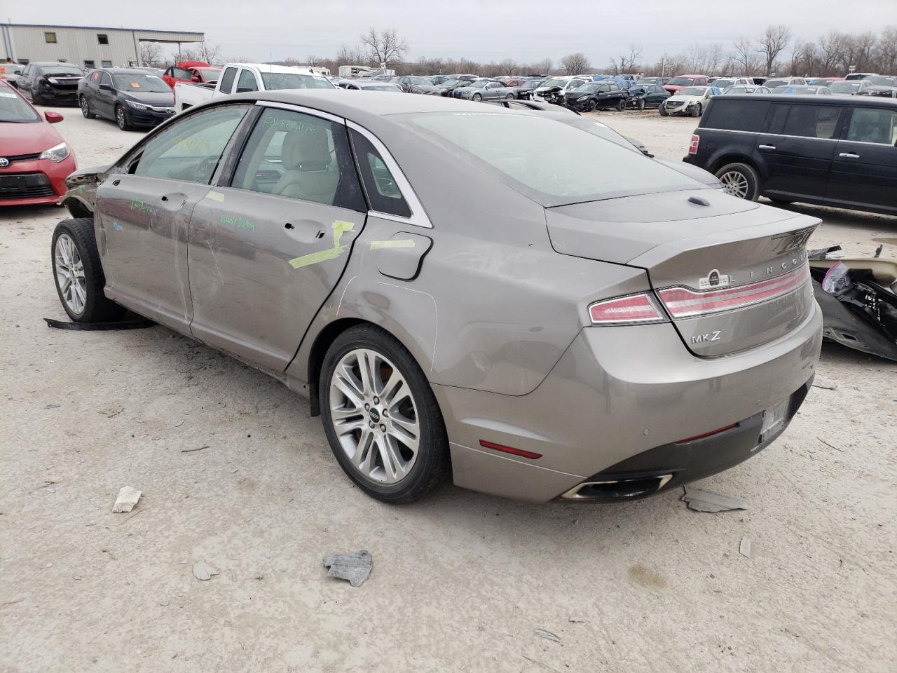 Photo 3 from auction – 2015 LINCOLN MKZ with VIN 3LN6L2G95FR617948