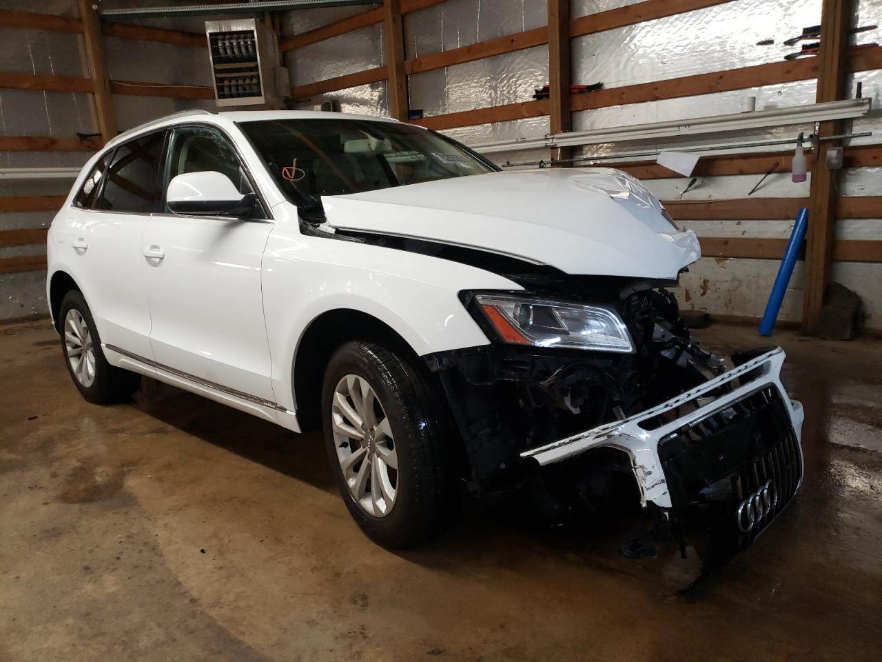AUDI Q5 PREMIUM 2014 with VIN WA1LFAFP8EA002886 - Photo from auction