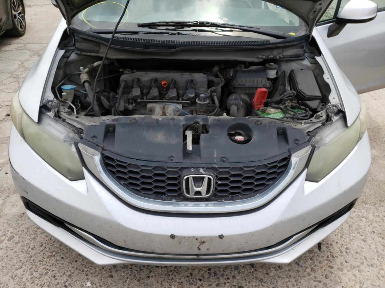 Photo 7 from auction – 2013 HONDA CIVIC LX with VIN 2HGFB2F52DH502207