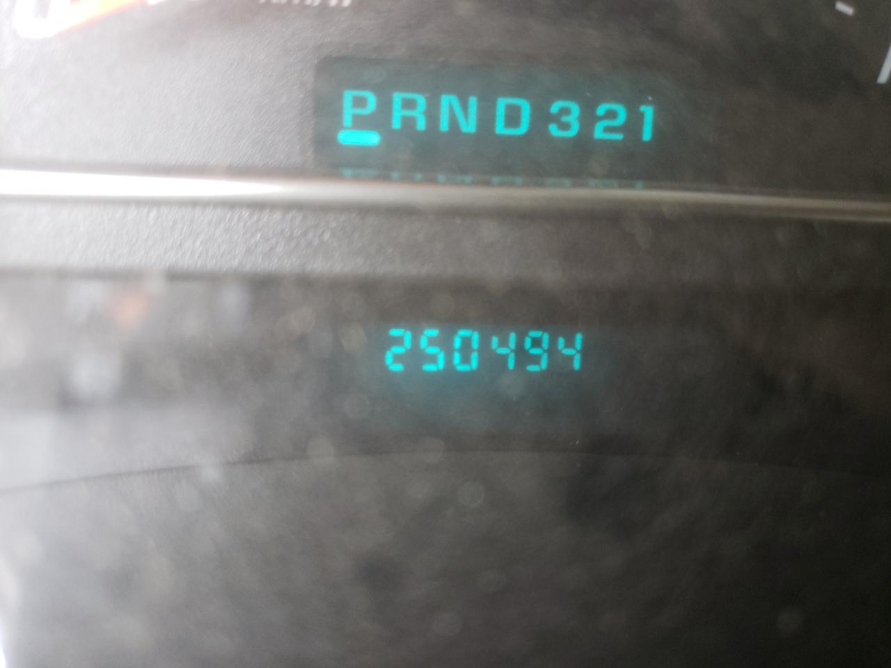 Photo 8 from auction – 2004 GMC ENVOY with VIN 1GKDS13S942368206