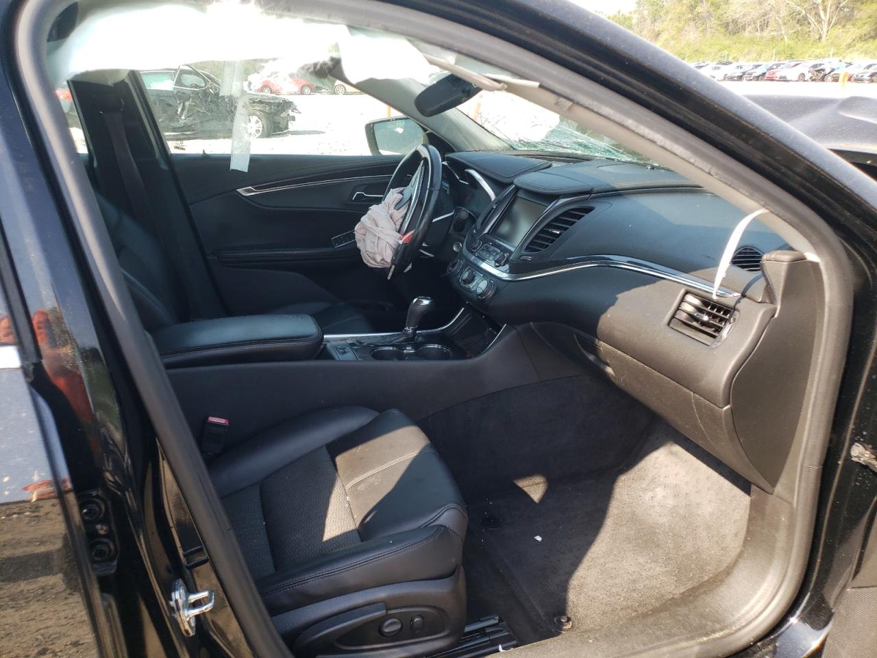 Photo 5 from auction – 2016 CHEVROLET IMPALA LT with VIN 2G1115S30G9102641