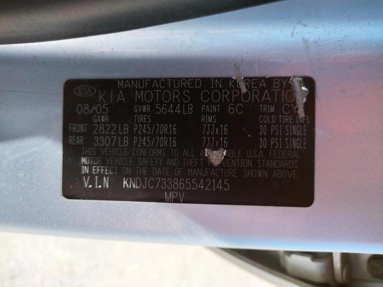 Photo 10 from auction – 2006 KIA SORENTO EX with VIN KNDJC733865542145