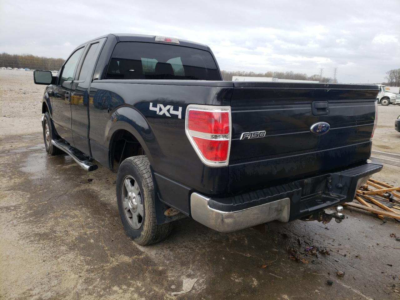Photo 3 from auction – 2010 FORD F150 SUPER with VIN 1FTEX1E88AFC99077