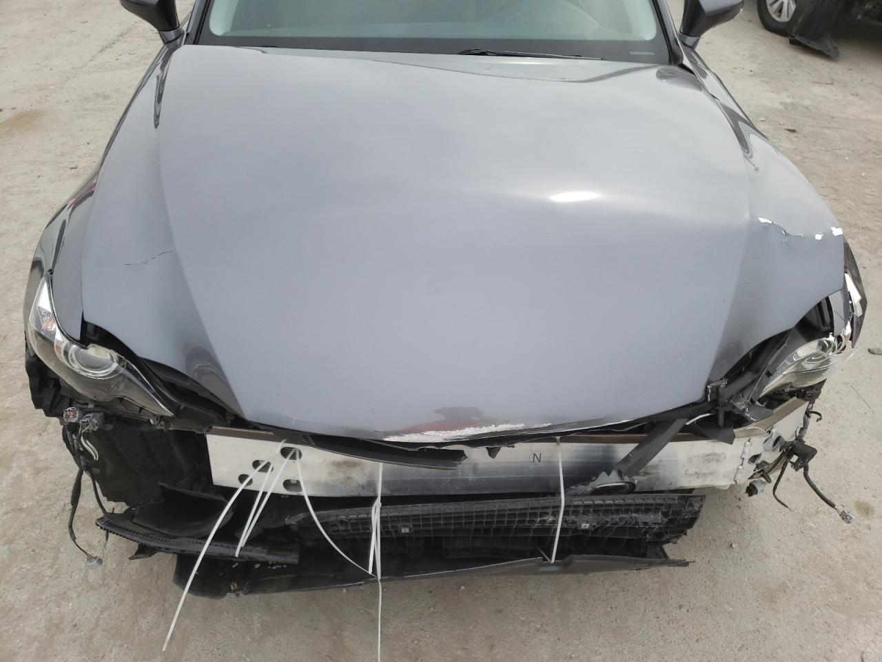 Photo 7 from auction – 2016 LEXUS IS 200T with VIN JTHBA1D26G5018411