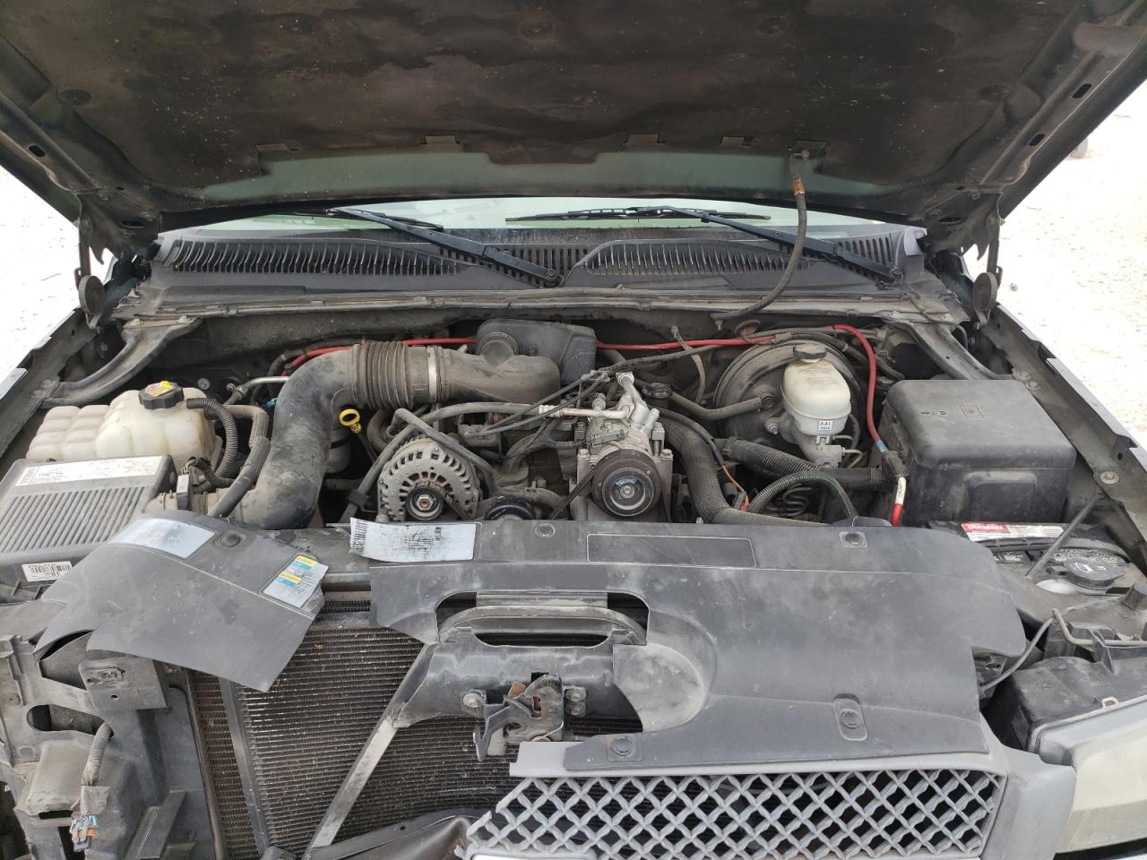 Photo 7 from auction – 2005 CHEVROLET silverado with VIN 1GCEC14XX5Z270785