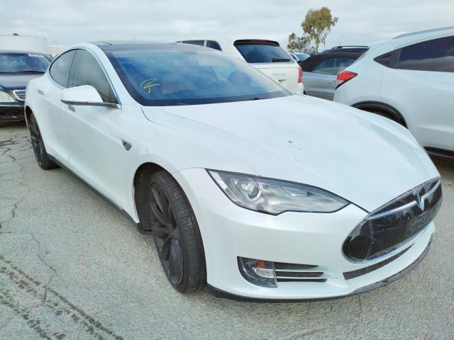 TESLA MODEL S 2013 with VIN 5YJSA1DN4DFP13699 - Photo from auction