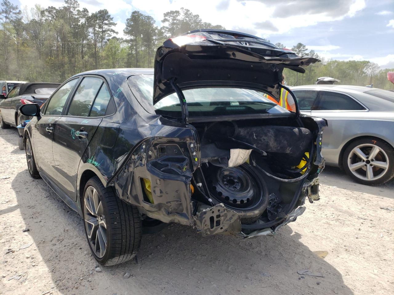 Photo 3 from auction – 2021 TOYOTA COROLLA SE with VIN 5YFS4MCEXMP089602