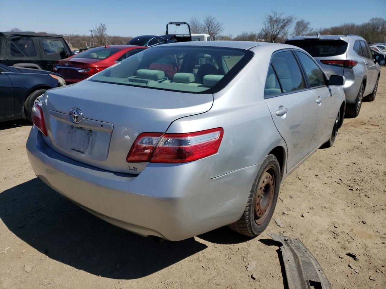Photo 4 from auction – 2007 TOYOTA CAMRY CE with VIN 4T1BE46K27U110623