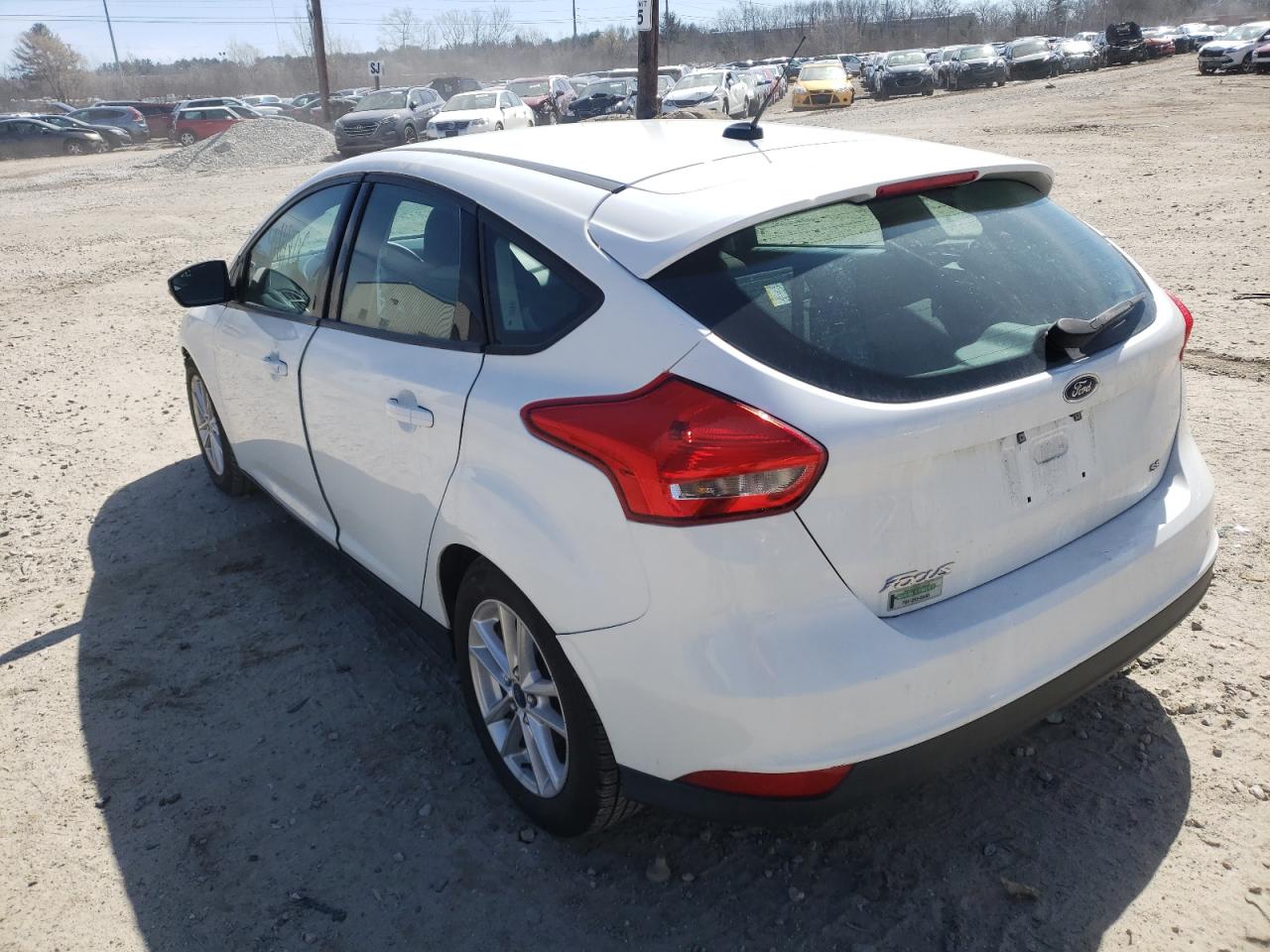 Photo 3 from auction – 2016 FORD FOCUS SE with VIN 1FADP3K22GL230859