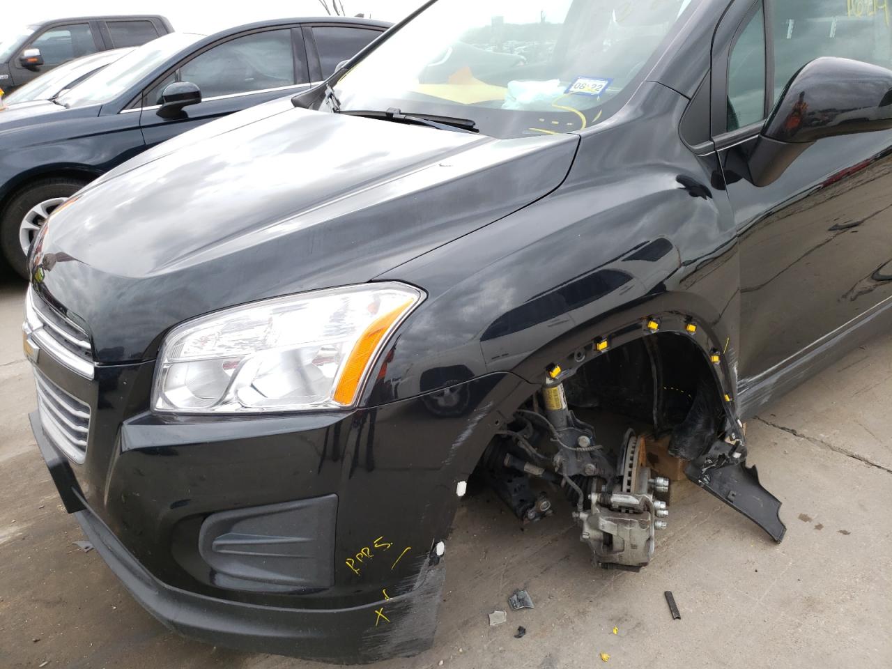 Photo 9 from auction – 2016 CHEVROLET TRAX LS with VIN KL7CJKSB4GB685569