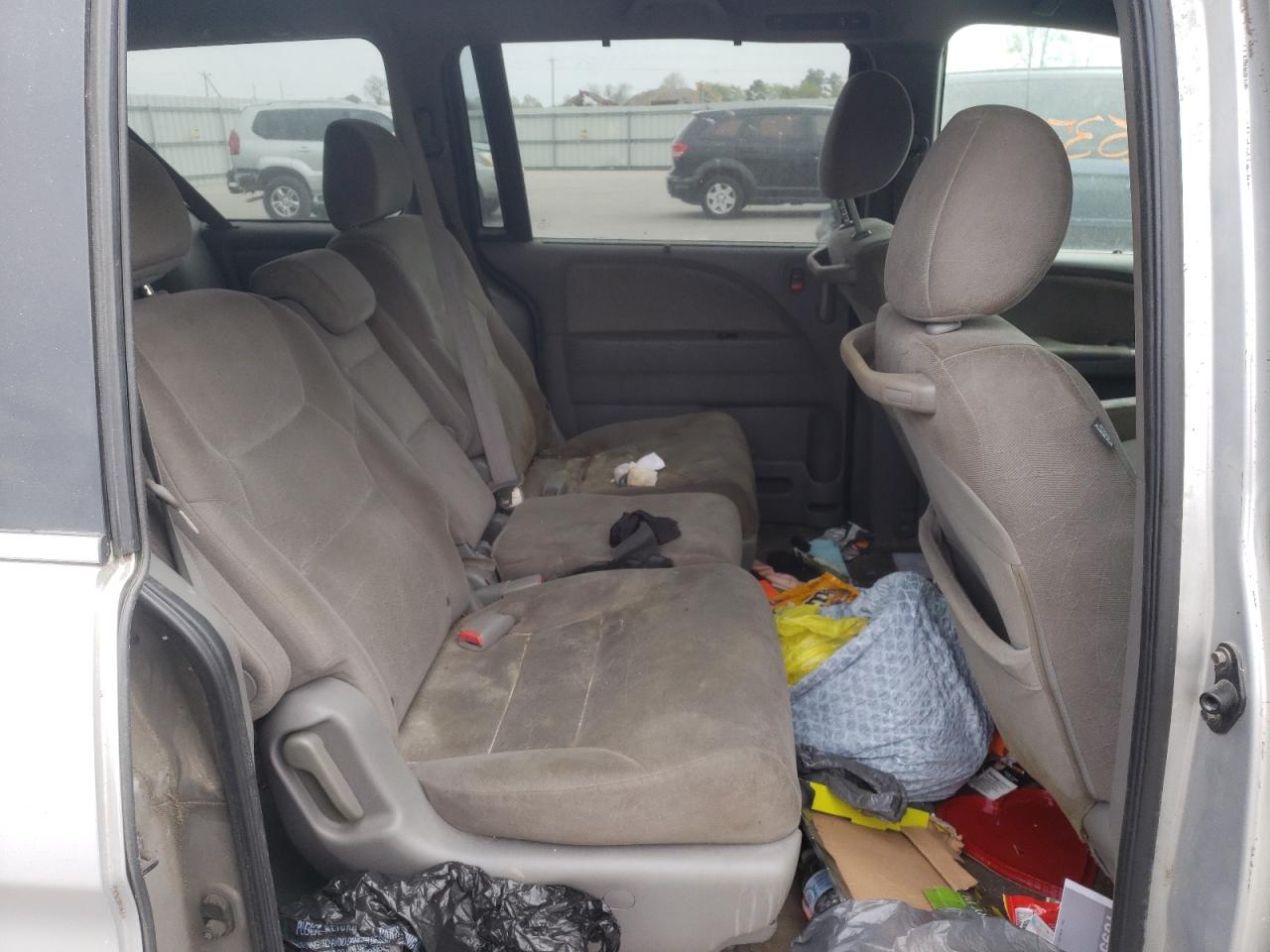Photo 6 from auction – 2010 HONDA ODYSSEY EX with VIN 5FNRL3H53AB047378