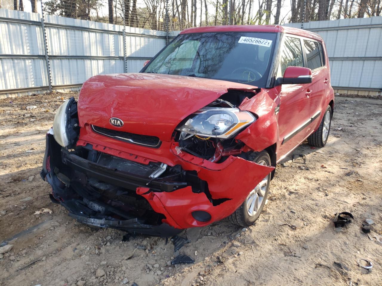 Photo 2 from auction – 2013 KIA SOUL + with VIN KNDJT2A65D7526082