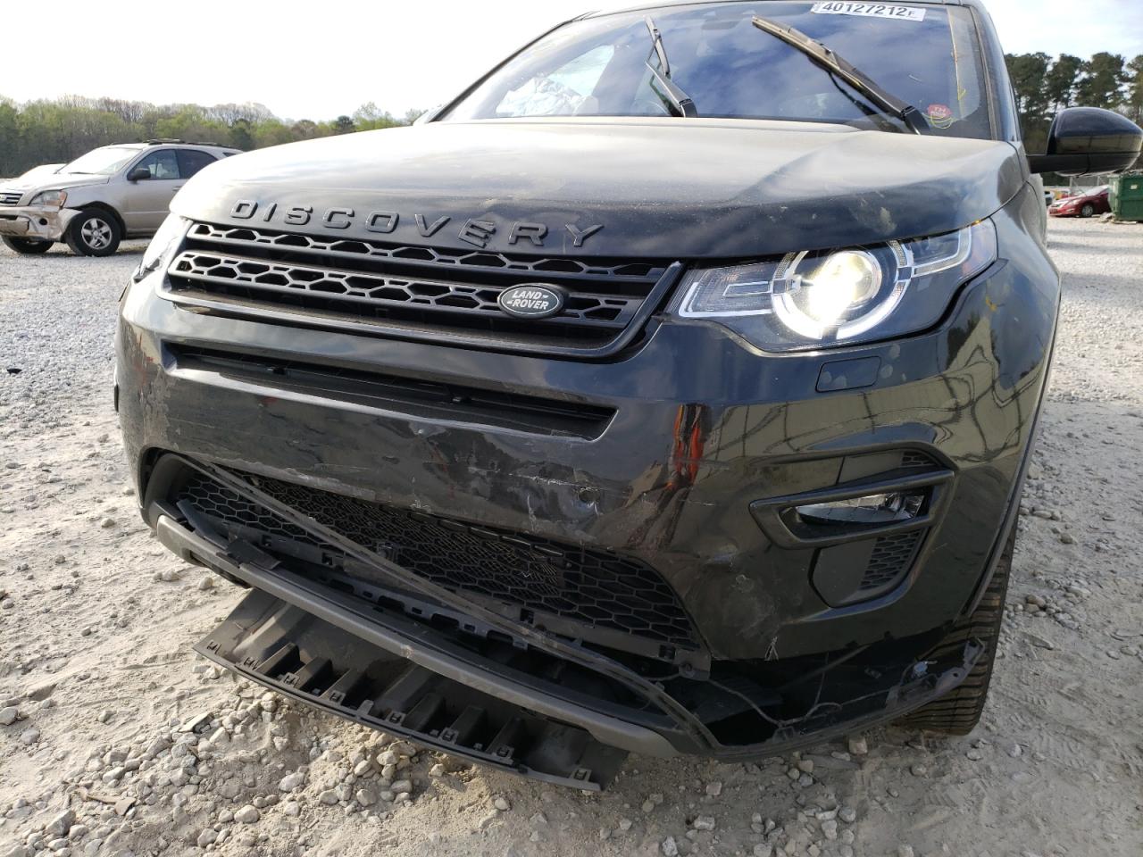 Photo 9 from auction – 2017 LAND ROVER DISCOVERY with VIN SALCR2BG2HH636627