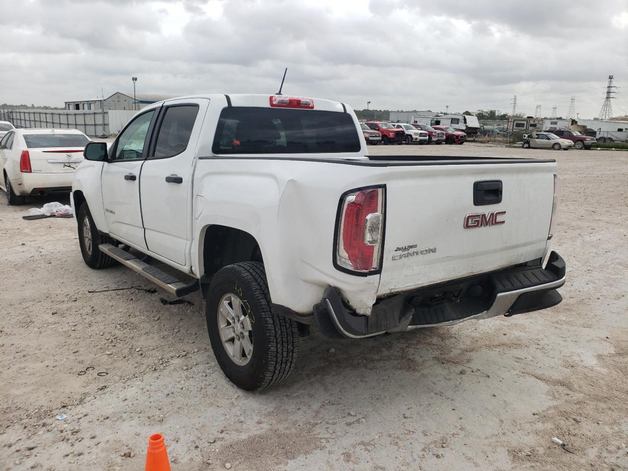 Photo 3 from auction – 2018 GMC CANYON with VIN 1GTG5BEA6J1326331