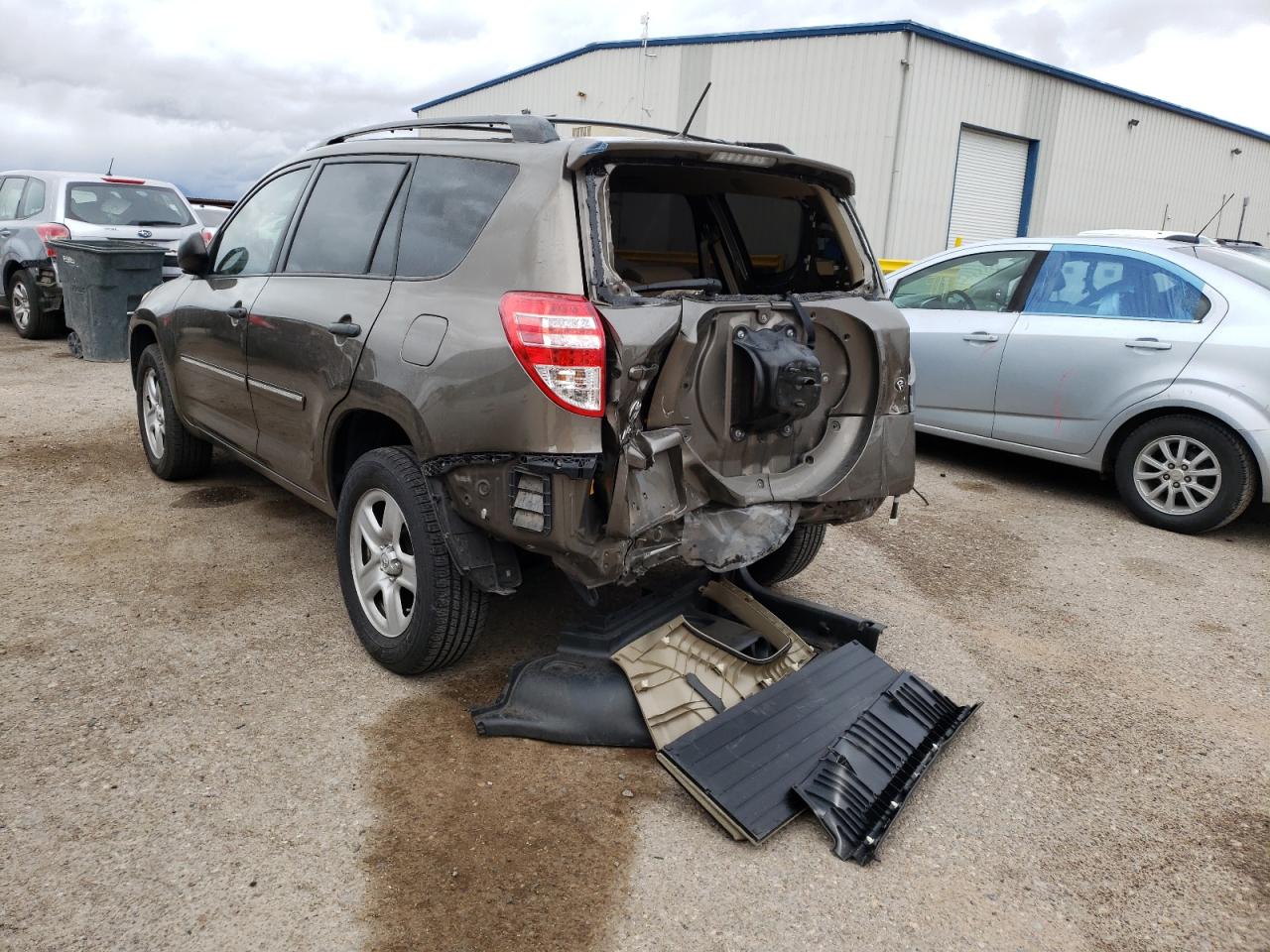 Photo 3 from auction – 2010 TOYOTA RAV4 with VIN 2T3BF4DV8AW077670