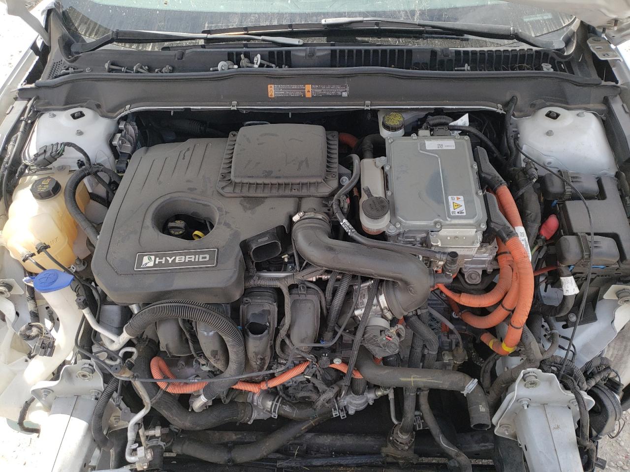 Photo 12 from auction – 2015 FORD FUSION SE with VIN 3FA6P0LU6FR199879