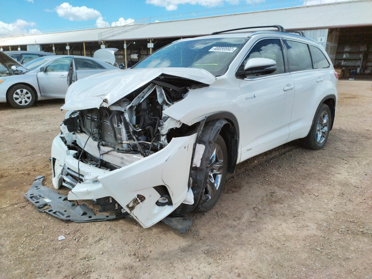 صورة رقم 2 من المزاد - 2019 TOYOTA HIGHLANDER مع VIN 5TDDGRFH6KS072786