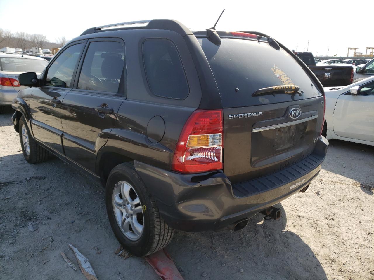 Photo 3 from auction – 2007 KIA SPORTAGE E with VIN KNDJE723577358587