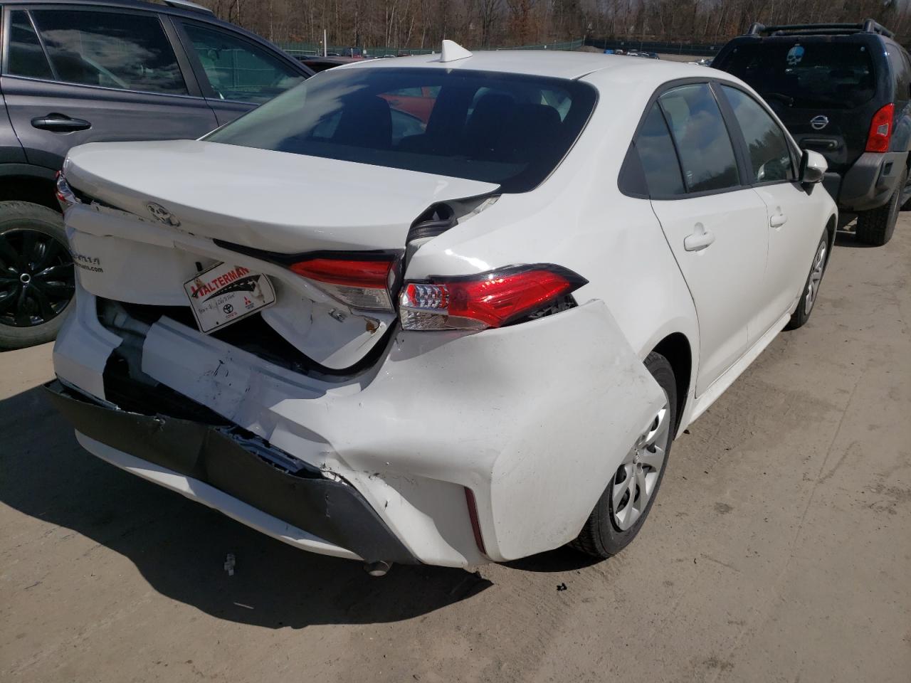 Photo 4 from auction – 2021 TOYOTA COROLLA LE with VIN 5YFEPMAE4MP252235