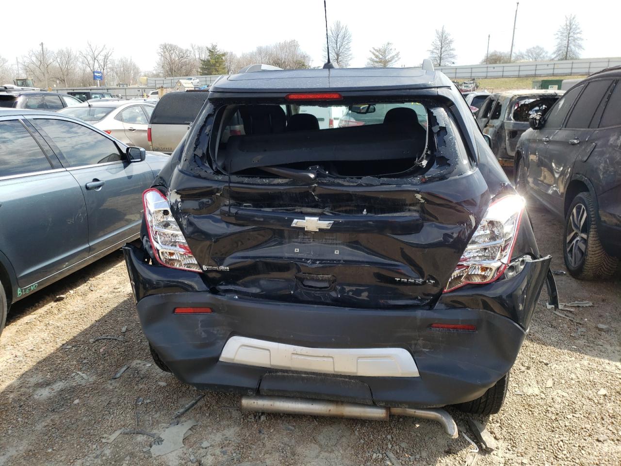 Photo 9 from auction – 2015 CHEVROLET TRAX 1LT with VIN 3GNCJLSB1FL254622