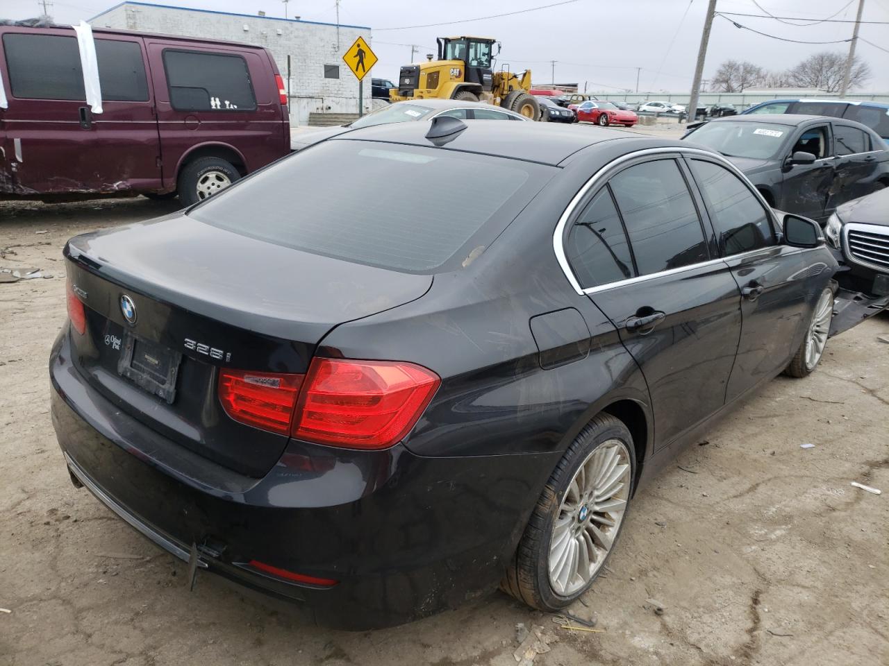 Photo 4 from auction – 2013 BMW 328 XI with VIN WBA3B3C51DF540232