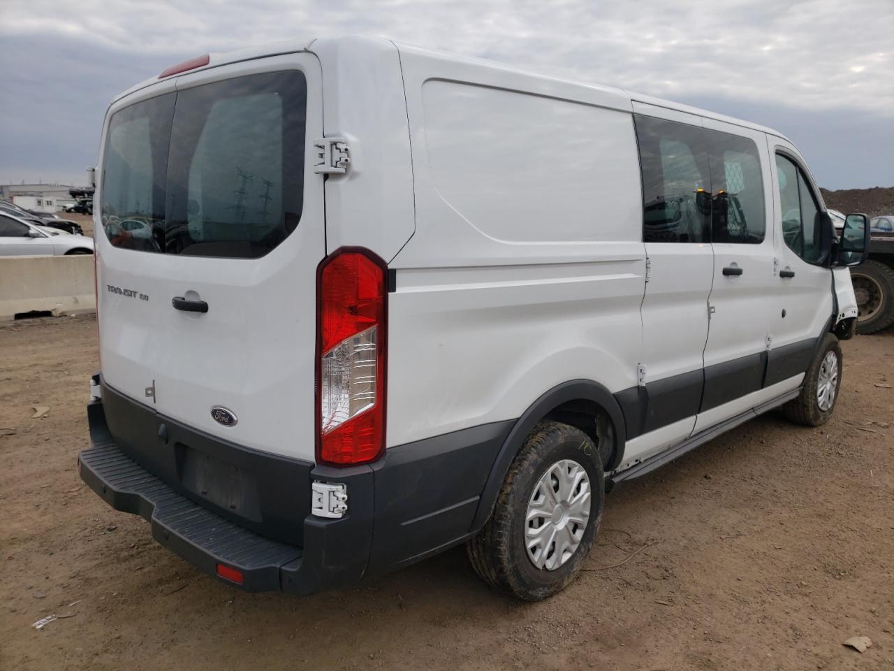 Photo 4 from auction – 2018 FORD TRANSIT T- with VIN 1FTYE1ZM5JKA91840