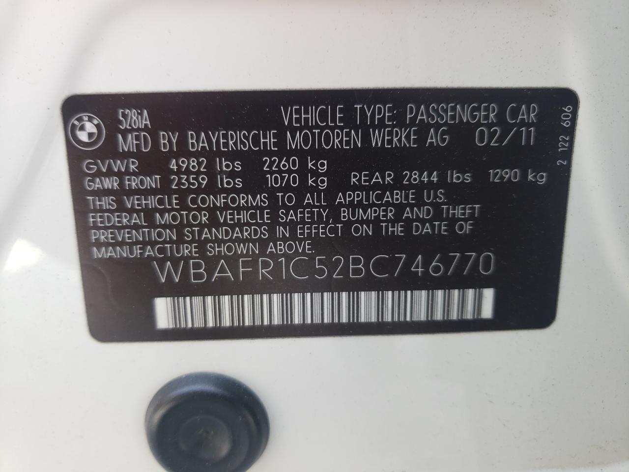 Photo 10 from auction – 2011 BMW 528 I with VIN WBAFR1C52BC746770