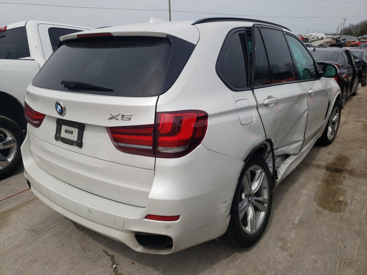Photo 4 from auction – 2016 BMW X5 XDRIVE3 with VIN 5UXKR0C52G0P18860