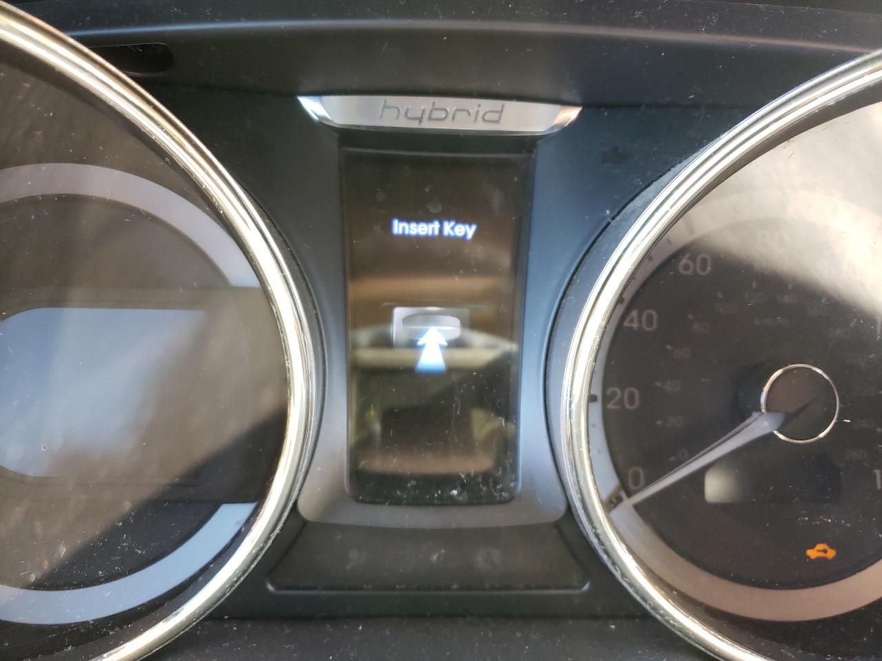 Photo 8 from auction – 2011 HYUNDAI SONATA HYB with VIN KMHEC4A45BA004382