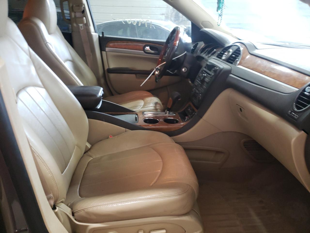 Photo 5 from auction – 2011 BUICK ENCLAVE CX with VIN 5GAKVCED7BJ199683