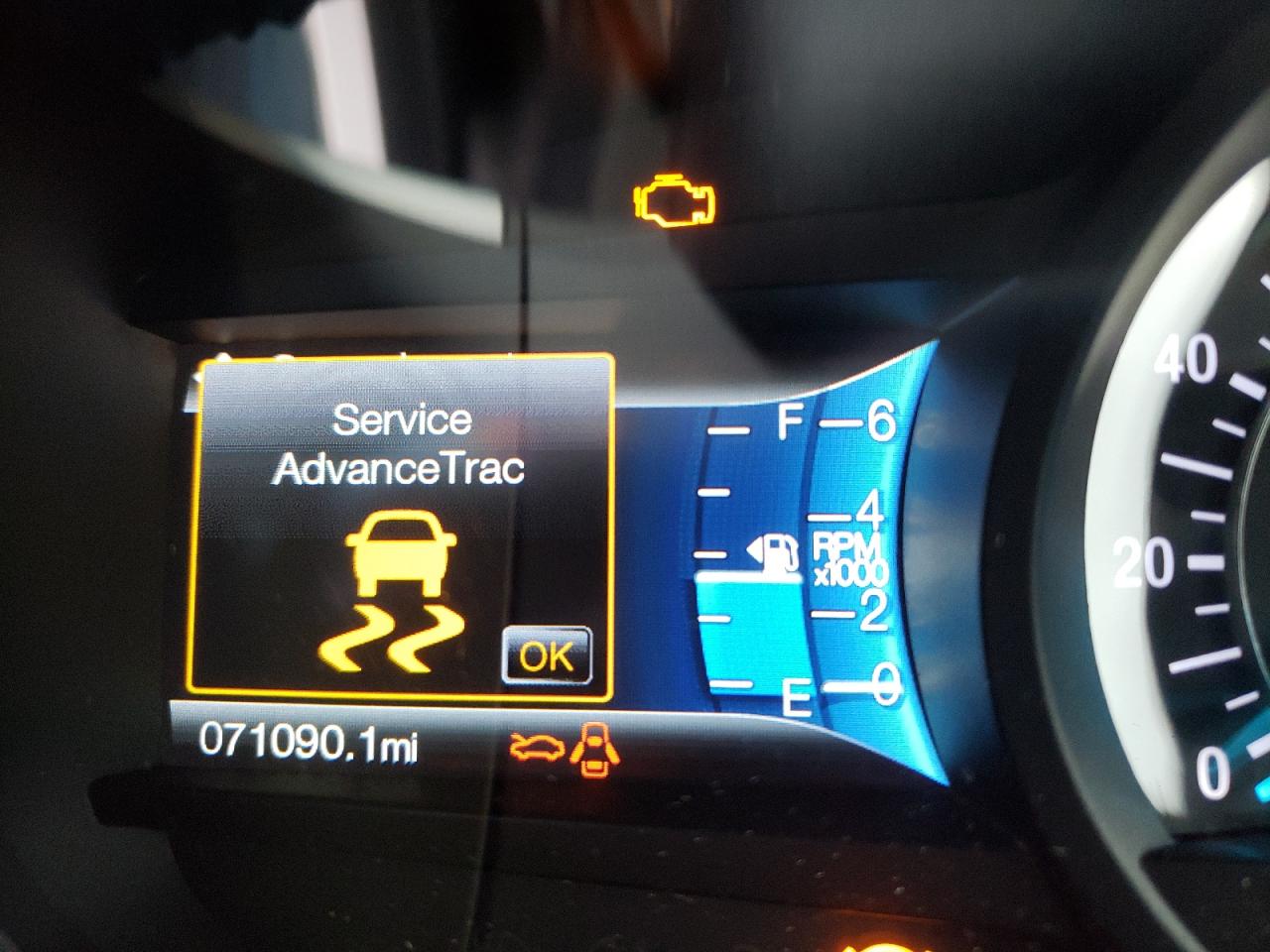 Photo 8 from auction – 2015 FORD EDGE SEL with VIN 2FMTK4J80FBB68078