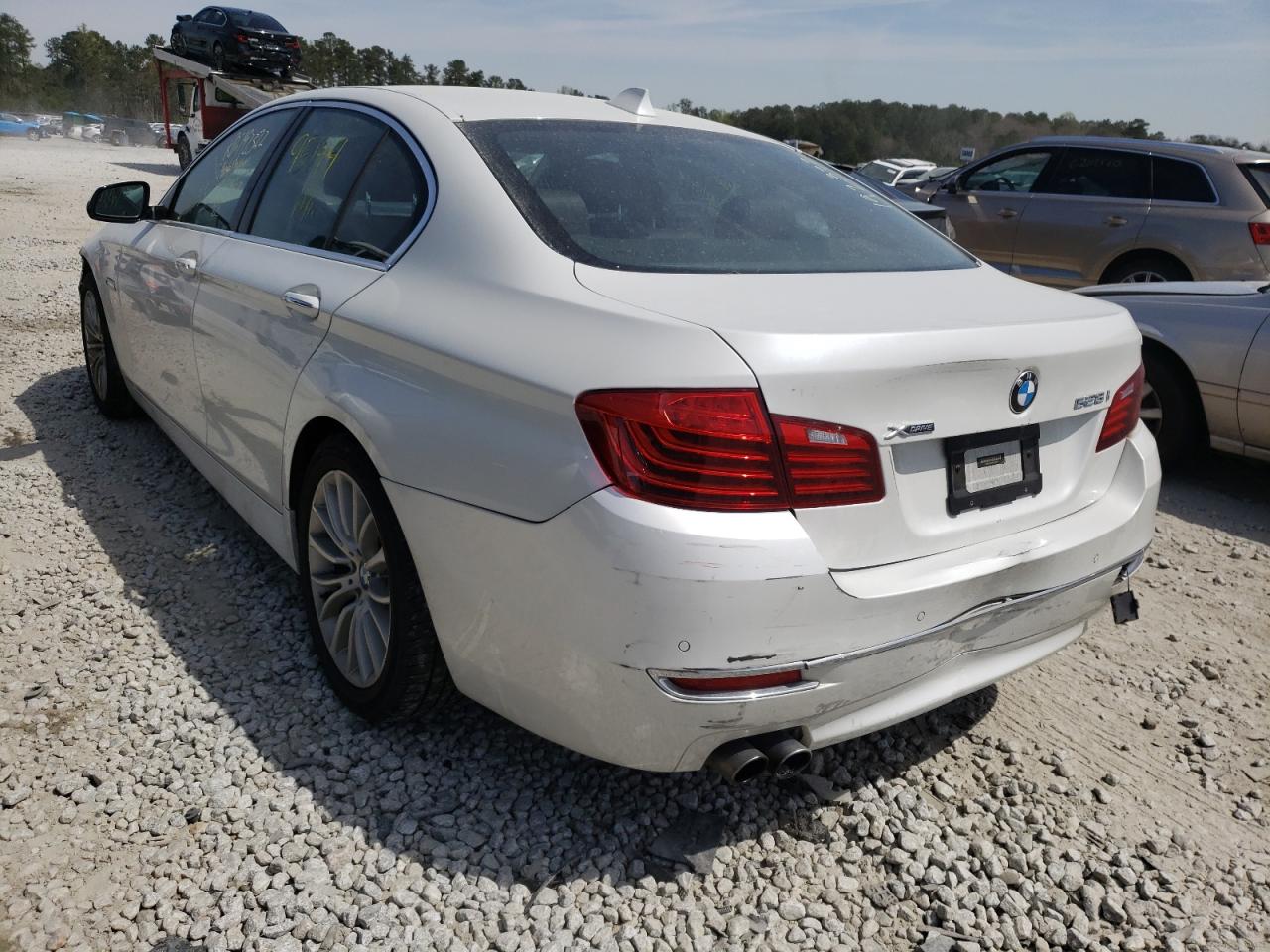 Photo 3 from auction – 2015 BMW 528 I with VIN WBA5A7C59FG143903
